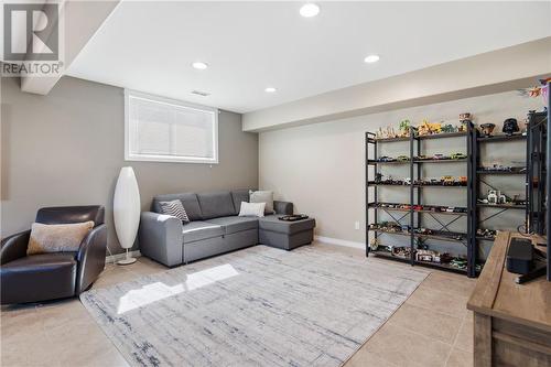 2425 Frontenac Street, Sudbury, ON - Indoor