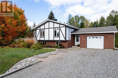11 Jarbeau Street  Mckerrow, ON P0P 1M0
