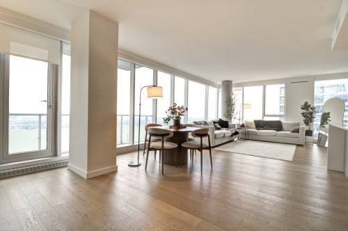 Living Room - 3306-1450 Boul. René-Lévesque O., Montréal (Ville-Marie), QC - Indoor Photo Showing Living Room