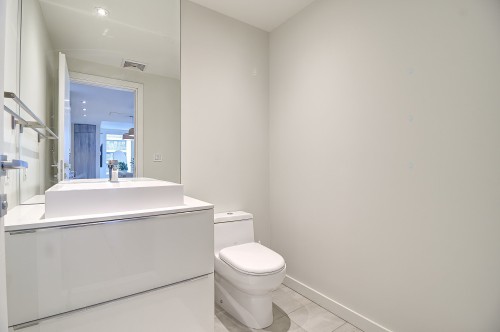 Powder room - 3306-1450 Boul. René-Lévesque O., Montréal (Ville-Marie), QC - Indoor Photo Showing Bathroom