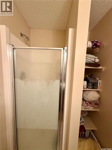 511 Macmillan Street, Hudson Bay, SK - Indoor