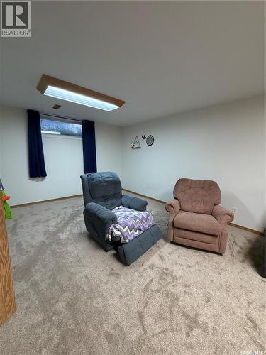 511 Macmillan Street, Hudson Bay, SK - Indoor Photo Showing Other Room