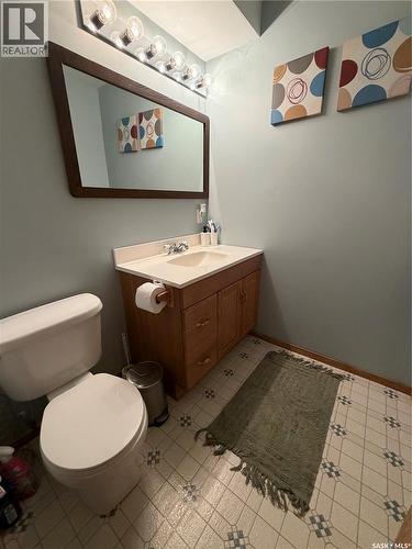 511 Macmillan Street, Hudson Bay, SK - Indoor Photo Showing Bathroom