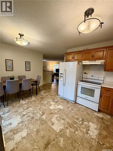 511 Macmillan Street, Hudson Bay, SK - Indoor Photo Showing Kitchen