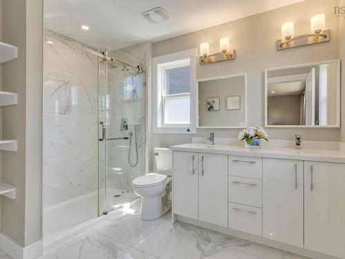 60 Higgins Avenue, Beechville, NS - Indoor Photo Showing Bathroom