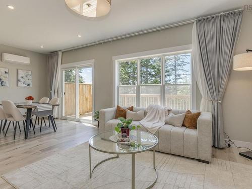 60 Higgins Avenue, Beechville, NS - Indoor Photo Showing Other Room