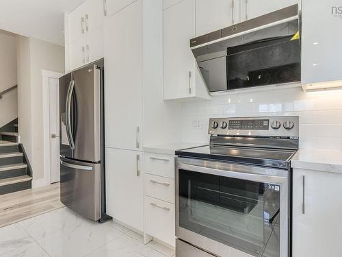 60 Higgins Avenue, Beechville, NS - Indoor Photo Showing Kitchen