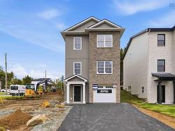 GAR-1 4 Garvey Court  Bedford, NS B4B 2V6