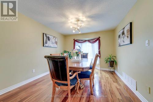 A Charming Bay Window Overlooking the Backyard. - 3364 Ingram Road, Mississauga, ON - Indoor Photo Showing Dining Room