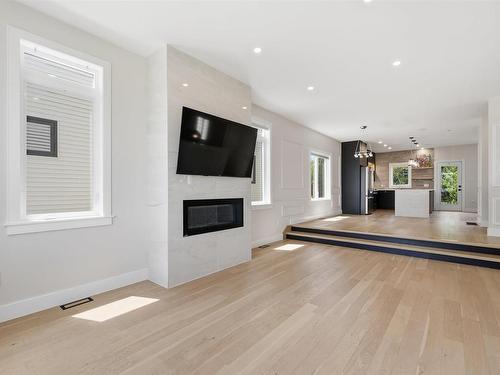 89 Darjeeling Drive, Halifax, NS - Indoor With Fireplace
