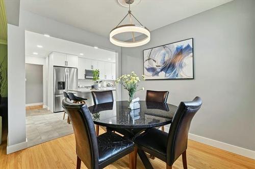 622 Greene Ave, Winnipeg, MB - Indoor Photo Showing Dining Room