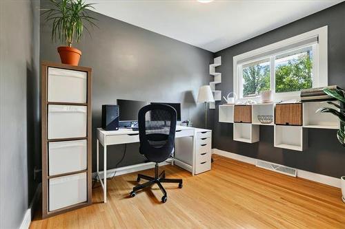 622 Greene Ave, Winnipeg, MB - Indoor Photo Showing Office