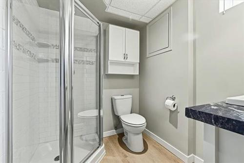 622 Greene Ave, Winnipeg, MB - Indoor Photo Showing Bathroom