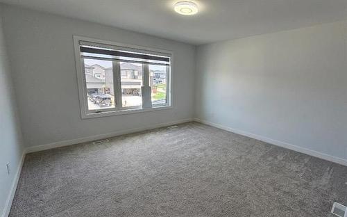 94 Red Pine Dr, West St Paul, MB - Indoor Photo Showing Other Room