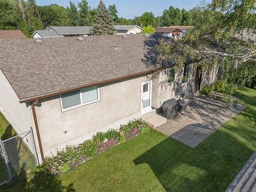 14 Lansdowne Ave, Pinawa, MB - Outdoor