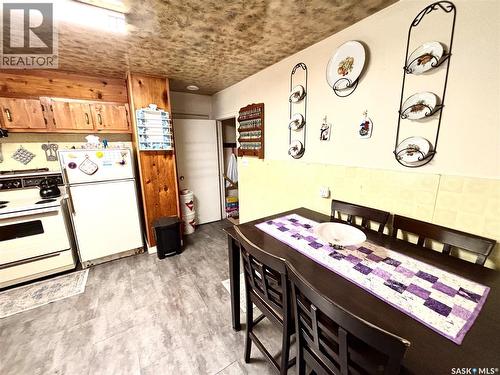 465 1St Avenue S, Duck Lake, SK - Indoor Photo Showing Kitchen