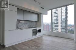 2216 - 85 WOOD STREET Toronto, ON M4Y 0E8