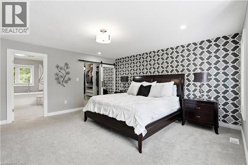 332 Woodworth Drive W, Ancaster, ON - Indoor Photo Showing Bedroom