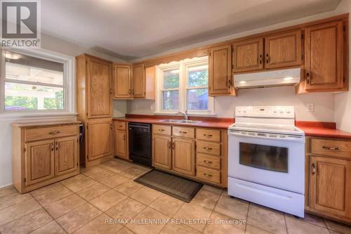 135 Byron Avenue, Kitchener, ON - Indoor Photo Showing Kitchen With Double Sink