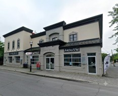 106-19 Rue Blainville O.  Sainte-Thérèse, QC J7E 1X1
