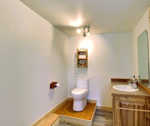 Salle de bains - 89 Route 271 N., Saint-Éphrem-De-Beauce, QC - Indoor Photo Showing Bathroom