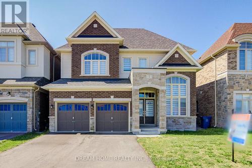 7 CHARLES WHITE COURT  East Gwillimbury, ON L9N 0T7