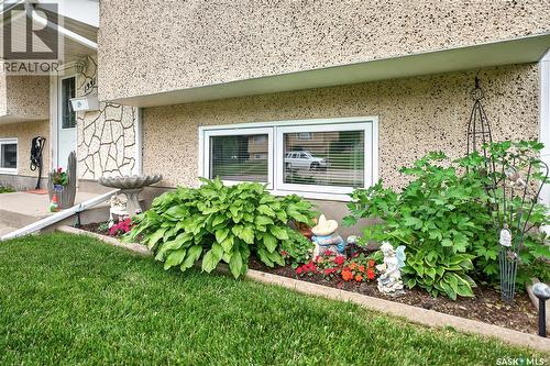 1331 Athabasca Street W, Moose Jaw, SK - Outdoor