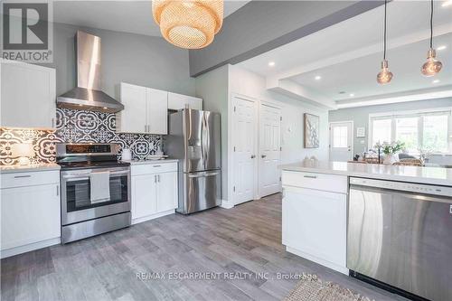195 Wood Street E, Hamilton, ON - Indoor Photo Showing Kitchen With Stainless Steel Kitchen With Upgraded Kitchen