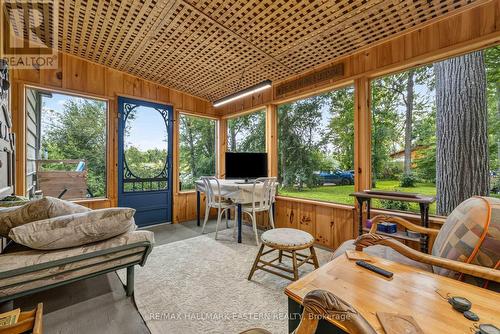 Room for the whole family - 730 Mervin Line, Cavan Monaghan (Cavan-Monaghan), ON -  With Deck Patio Veranda With Exterior