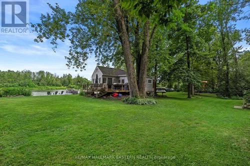 Lot's of room to play - 730 Mervin Line, Cavan Monaghan (Cavan-Monaghan), ON - Outdoor