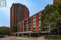 615 - 77 MAITLAND PLACE Toronto, ON M4Y 2V6