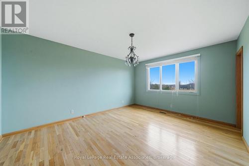 1137 Ridge Road, Hamilton, ON 