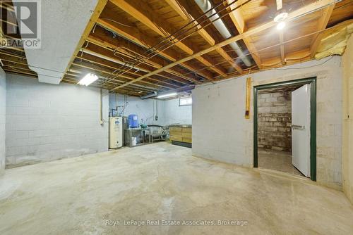 1137 Ridge Road, Hamilton, ON 