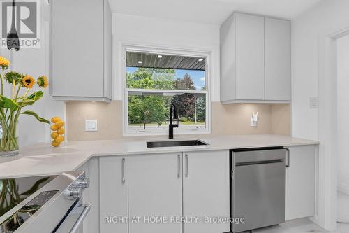 200 Island Park Drive, Ottawa, ON - Indoor Photo Showing Kitchen