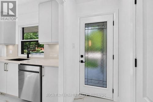 200 Island Park Drive, Ottawa, ON - Indoor