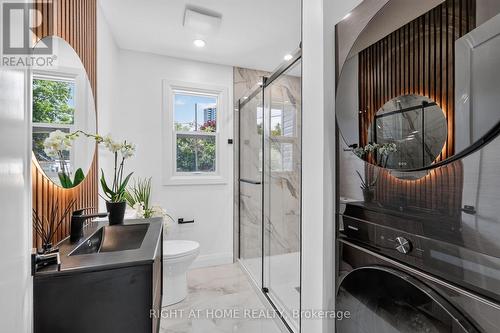 200 Island Park Drive, Ottawa, ON - Indoor Photo Showing Laundry Room