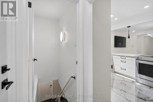200 Island Park Drive, Ottawa, ON - Indoor