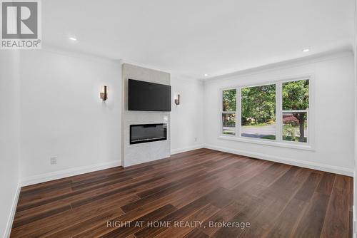 200 Island Park Drive, Ottawa, ON - Indoor Photo Showing Living Room With Fireplace