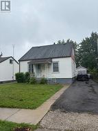 380 CORVETTE STREET Welland (Lincoln/Crowland), ON L3B 4S7