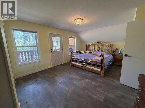 12915 Eagle Road, Telkwa, BC - Indoor Photo Showing Bedroom