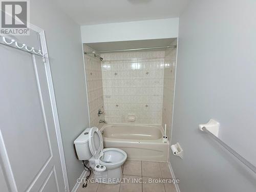 Main/Second - 124 Crystalview Crescent E, Brampton, ON - Indoor Photo Showing Bathroom