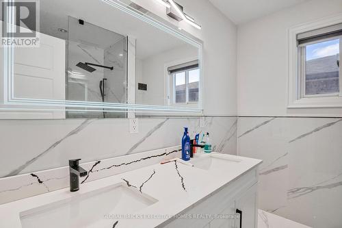 99 Benjamin Drive, Vaughan, ON - Indoor