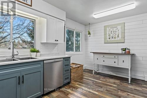 9793 Dickenson Road W, Hamilton, ON - Indoor Photo Showing Kitchen With Double Sink