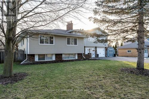9793 Dickenson Road W, Hamilton, ON - Outdoor With Facade
