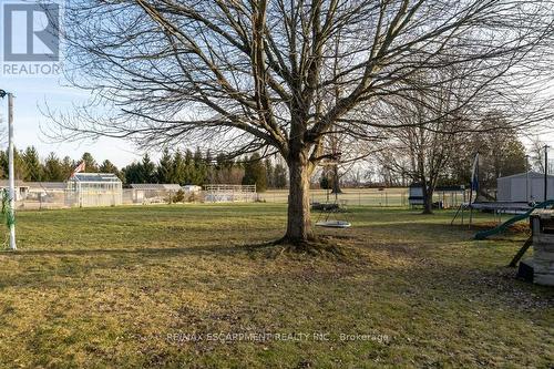 9793 Dickenson Road W, Hamilton, ON - Outdoor