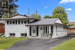 2177 BINGHAM STREET  Ottawa, ON K1G 2V6