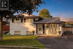 2177 BINGHAM STREET  Ottawa, ON K1G 2V6