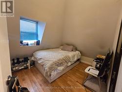 3C - 34 ROSS STREET Toronto, ON M5T 1Z9