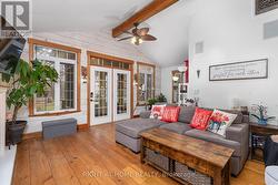 Vaulted Ceiling/Plank Flooring - 