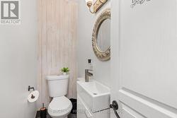 Powder Room - 